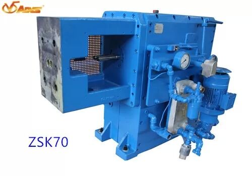 Καλή τιμή Επισκευή κιβωτίου ταχυτήτων Coperion Extruder. 429kW ονομαστική ισχύς, 11,5 Nm/cm3 ροπή. σε απευθείας σύνδεση